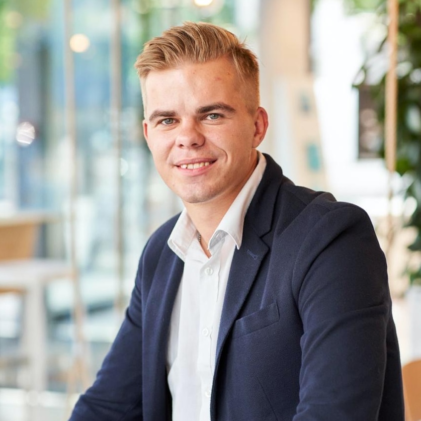 „Nezávislý a férový profík na investice“
